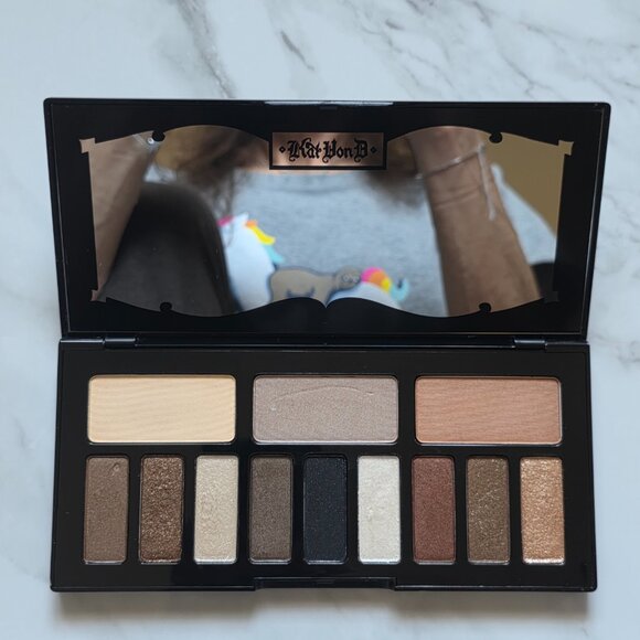 Kat Von D Shade + Light GLIMMER Eye Contour Palette - Picture 2 of 8